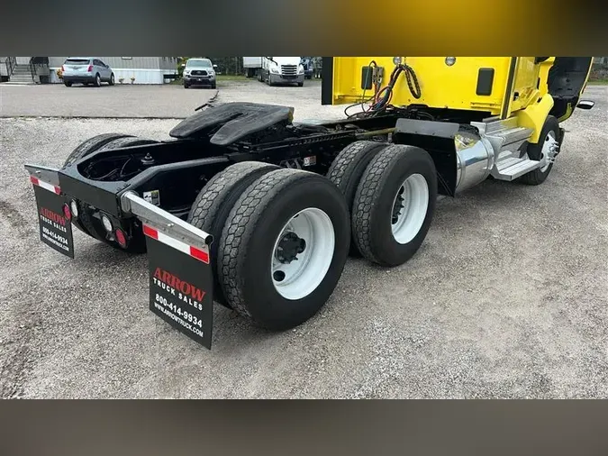 2020 PETERBILT 579