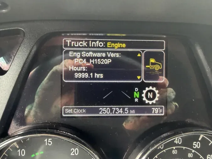 2021 Peterbilt 579621c7831a95b39f0a1dee4548dd4b7e8