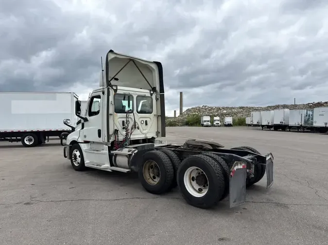 2021 FREIGHTLINER/MERCEDES NEW CASCADIA PX12664