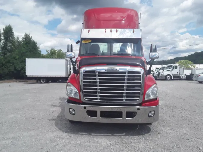 2018 FREIGHTLINER/MERCEDES CASCADIA 125