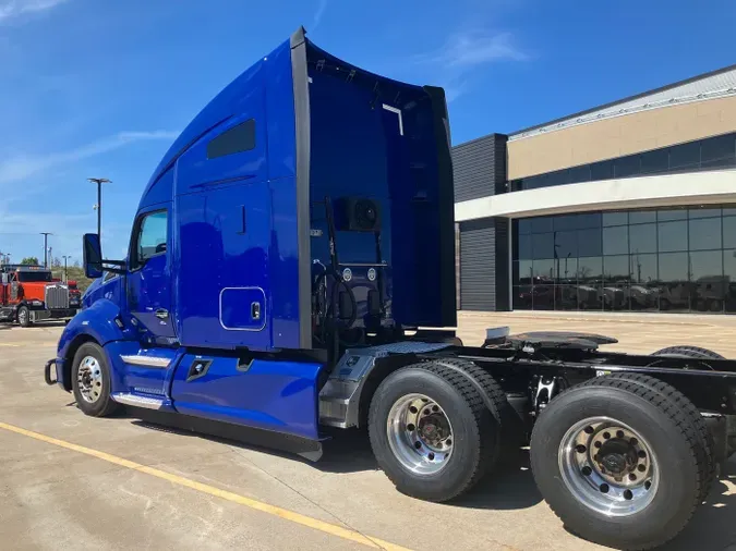 2021 Kenworth T680