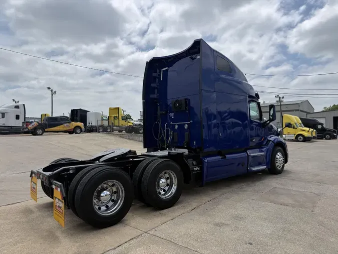 2022 Peterbilt 57962251b6cb8410b0af42bf19ceb86d967