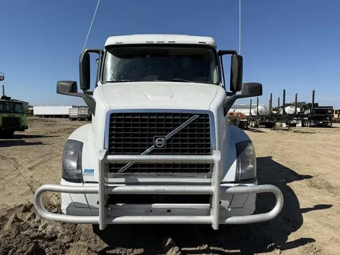 2016 VOLVO VNL64T630