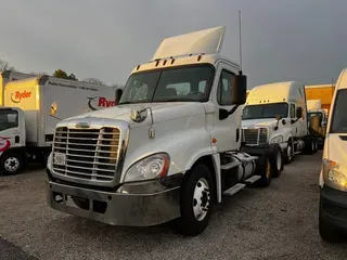 2017 Freightliner CASCADIA 125