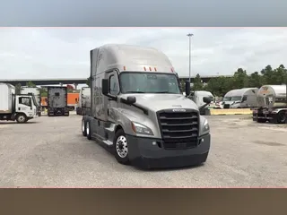 2022 Freightliner Cascadia 126