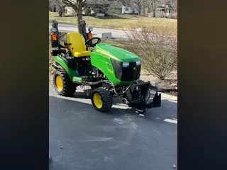 2014 John Deere 1025R
