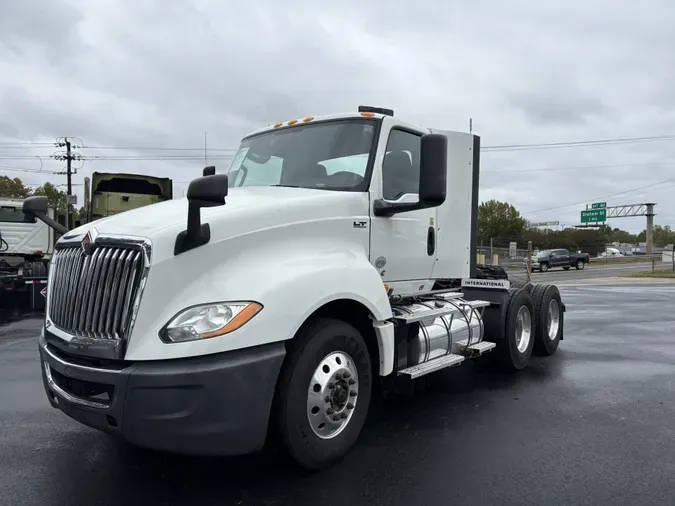 2020 International LT625