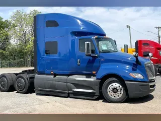 2022 INT LT625 6x4