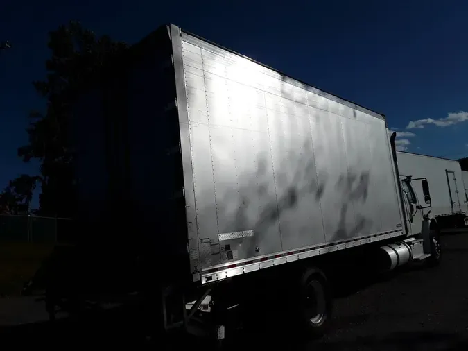 2021 FREIGHTLINER/MERCEDES M2 106623a2ff48746b0a22b433e562ac87f22