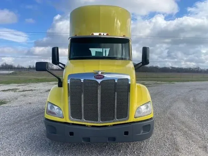 2021 Peterbilt 579