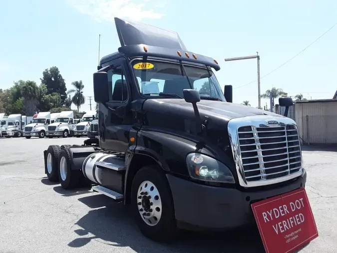 2017 FREIGHTLINER/MERCEDES CASCADIA 125623d5827762514dc679f0aa0b1af40bc