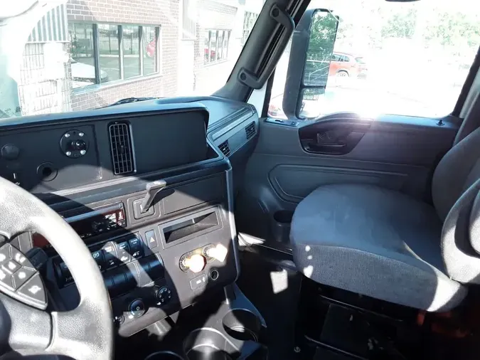 2019 NAVISTAR INTERNATIONAL LT625 DAYCAB T/A623e79a1355494583d37505ff5448ef7