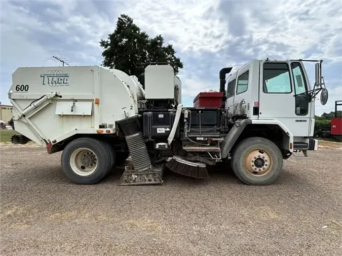 2007 FREIGHTLINER FC80