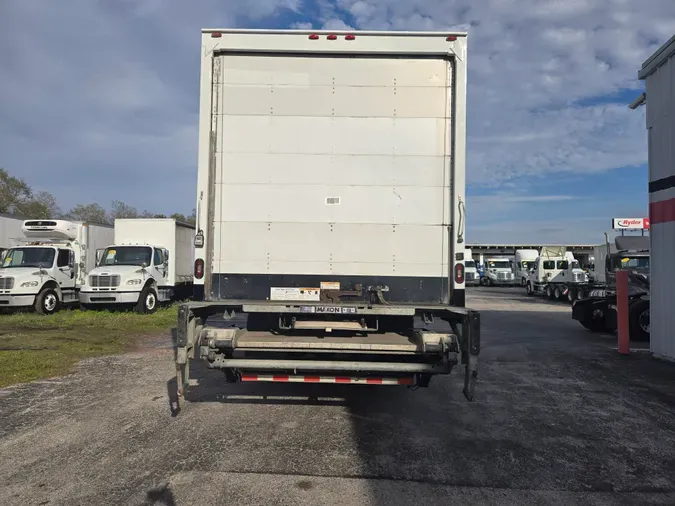 2019 FREIGHTLINER/MERCEDES M2 106