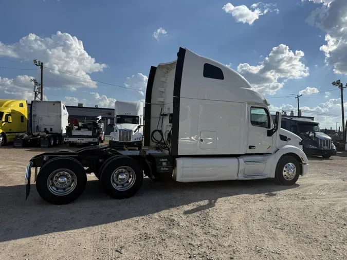 2022 Peterbilt 579
