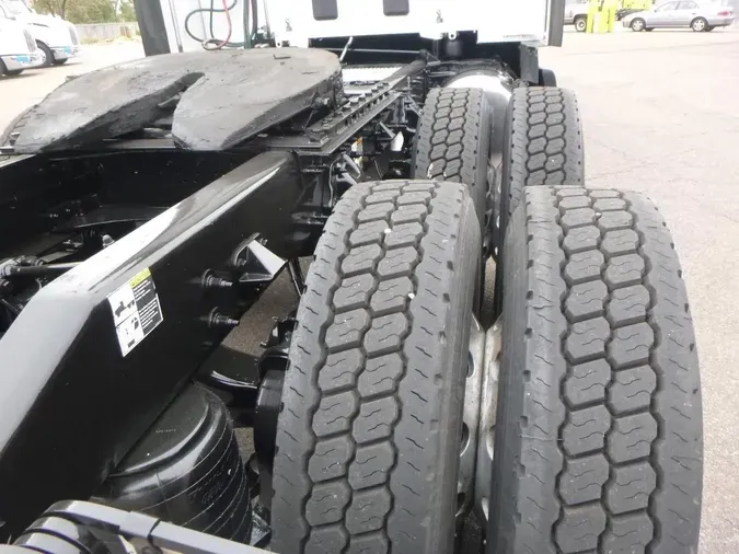 2023 Peterbilt 5796246560b67c3bffda2bcb5e5fe227b88