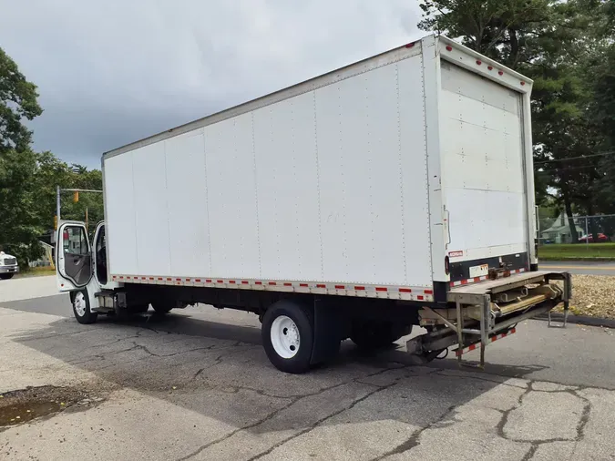 2018 FREIGHTLINER/MERCEDES M2 106