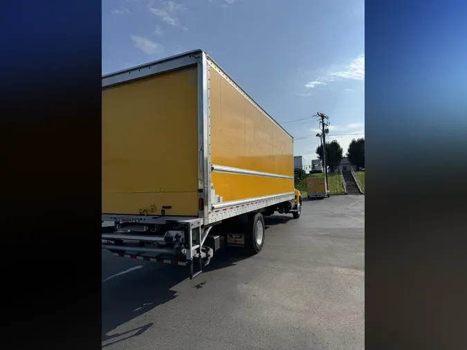 2020 Hino 338