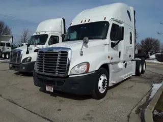 2016 Freightliner CASCADIA 125