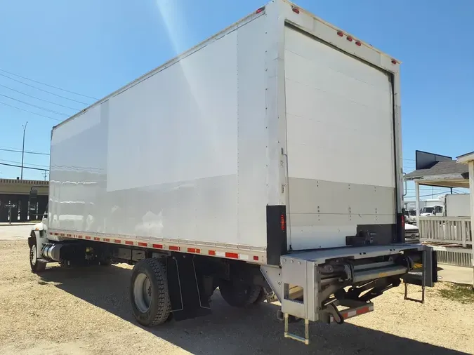 2019 NAVISTAR INTERNATIONAL 4300