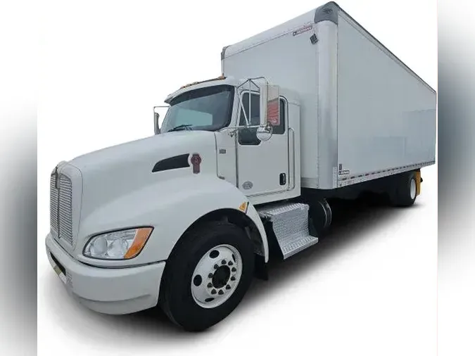 2022 Kenworth T270624eb5d93d9cdb629f66ca98b4d8b339
