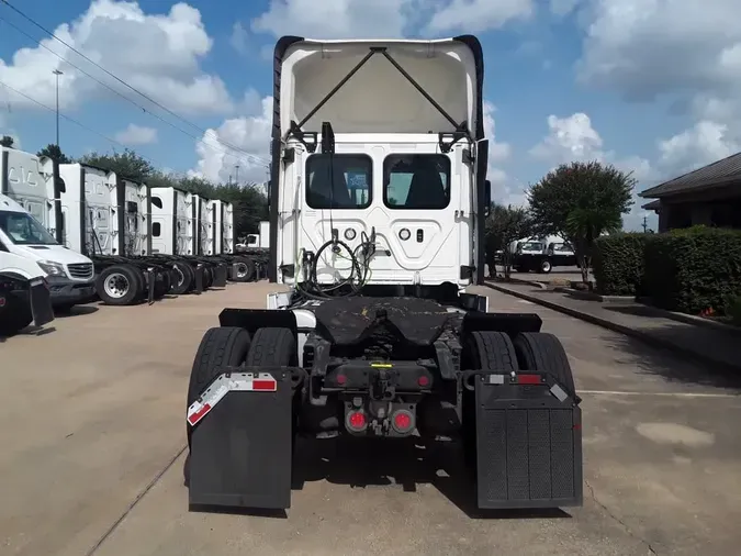 2021 FREIGHTLINER CASCADIA PX11642ST