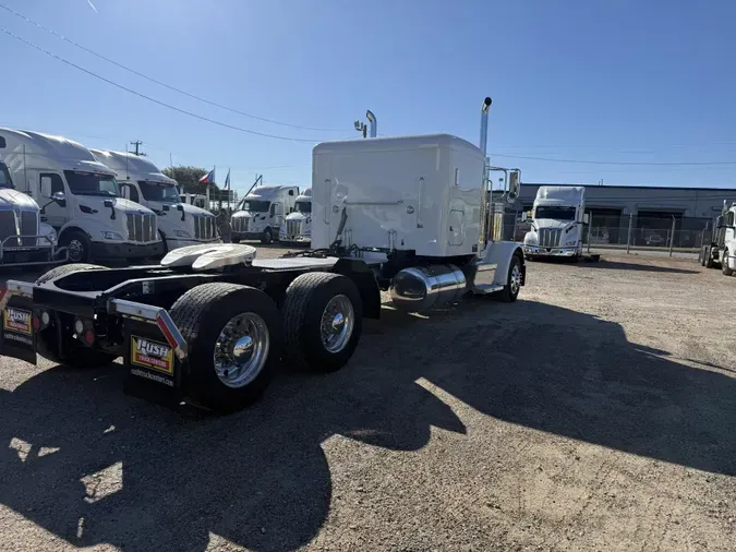 2023 Peterbilt 389625229b4b555c3b7cf07edacea6c0a32