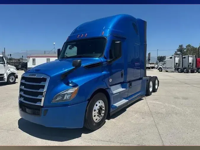 2021 Freightliner Cascadia