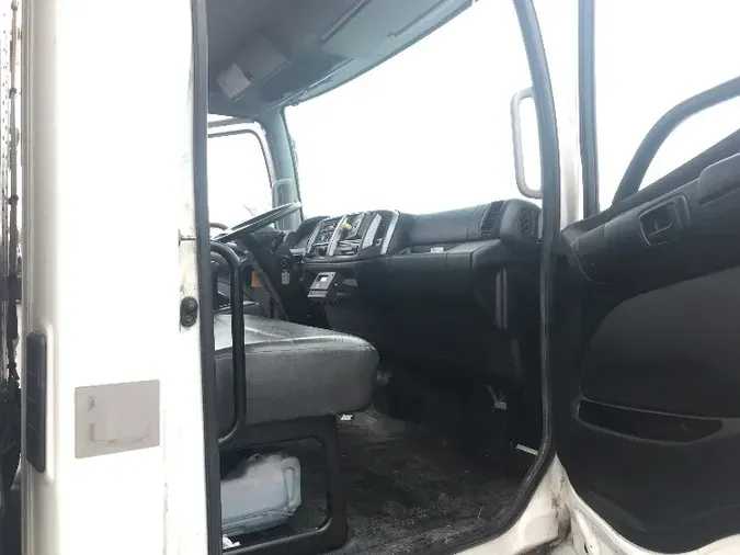 2018 Hino Truck 338