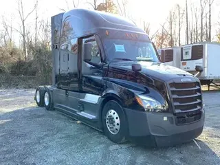 2023 Freightliner Cascadia