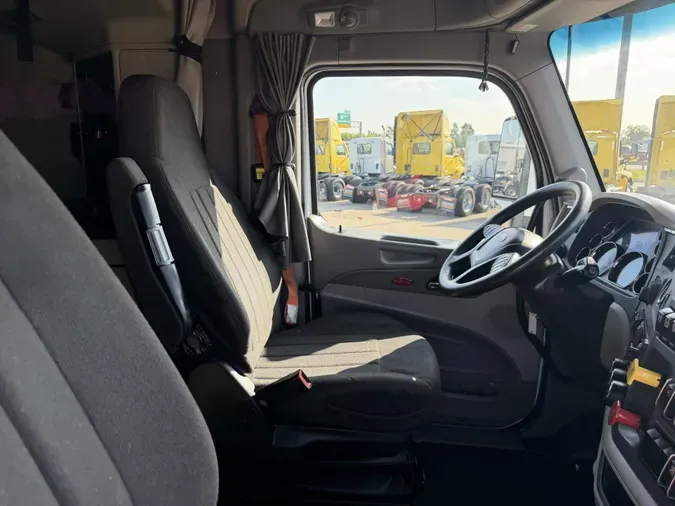 2021 Peterbilt 579