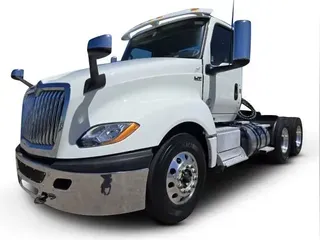 2020 International LT625