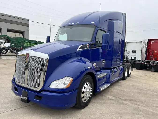 2021 Kenworth T680