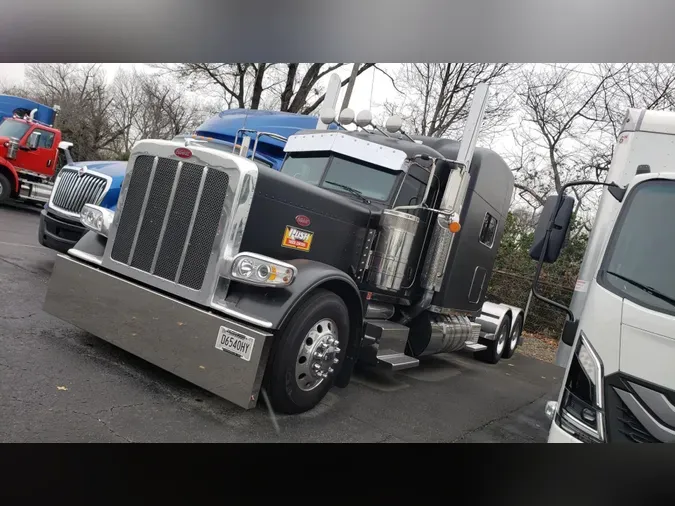 2024 Peterbilt 389