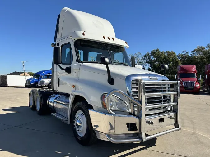 2015 Freightliner Cascadia