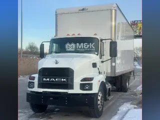 2023 MACK MD MD6