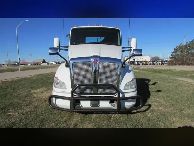 2020 Kenworth T680