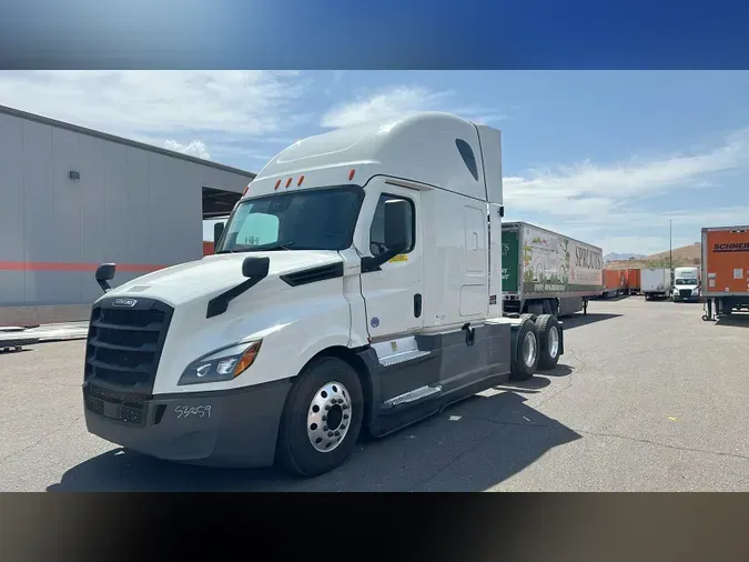 2023 Freightliner Cascadia 126