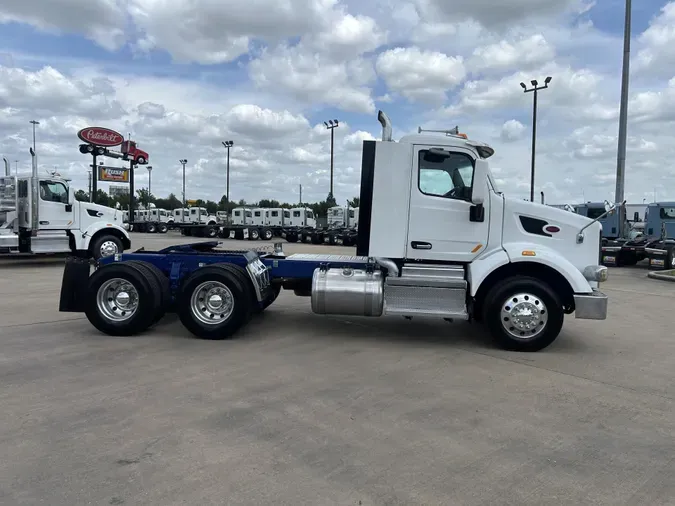 2020 Peterbilt 567
