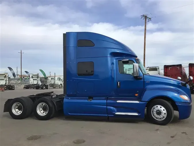 2019 INTERNATIONAL LT