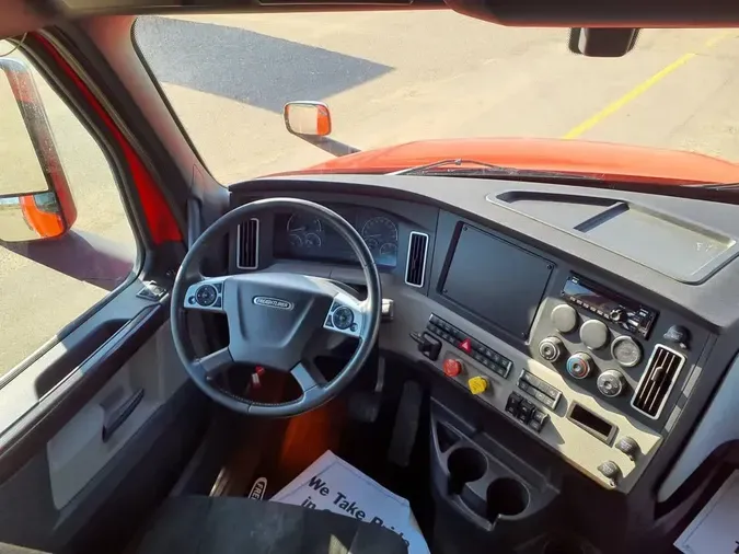 2019 FREIGHTLINER/MERCEDES NEW CASCADIA PX12664