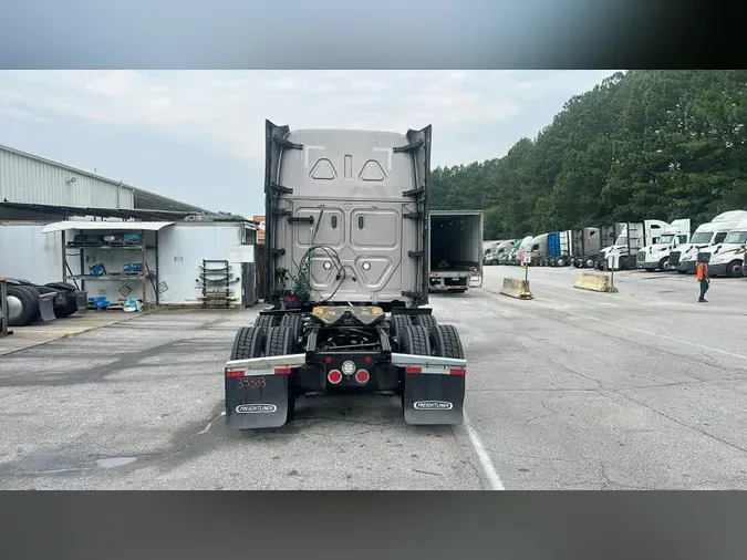 2025 Freightliner Cascadia 1266264054c6017d1b301edd206a644684e
