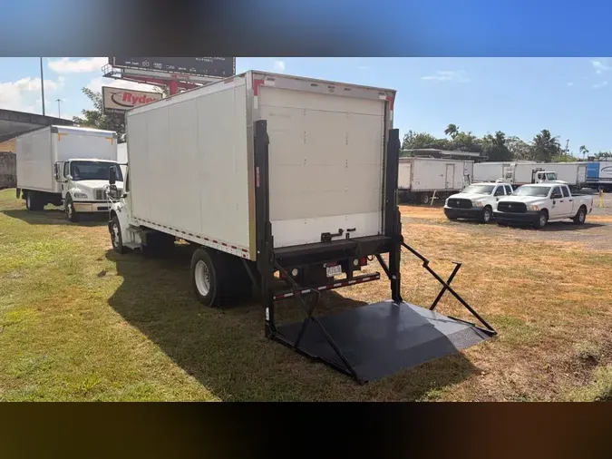 2017 FREIGHTLINER/MERCEDES M2 1066267741a6b8d8cbf70da9e414d5e88c5