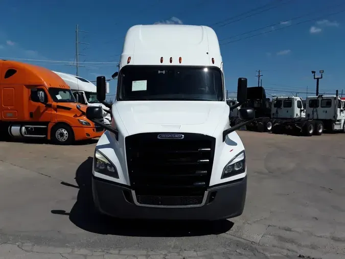 2018 FREIGHTLINER CASCADIA