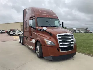 2019 Freightliner New Cascadia