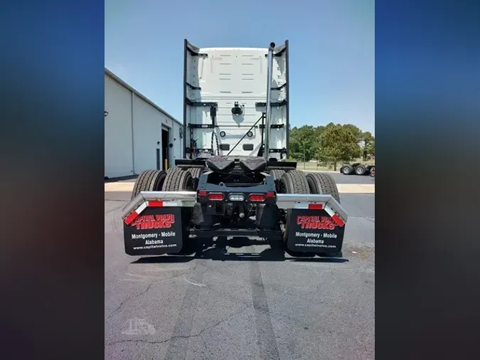 2026 VOLVO VNL64T860