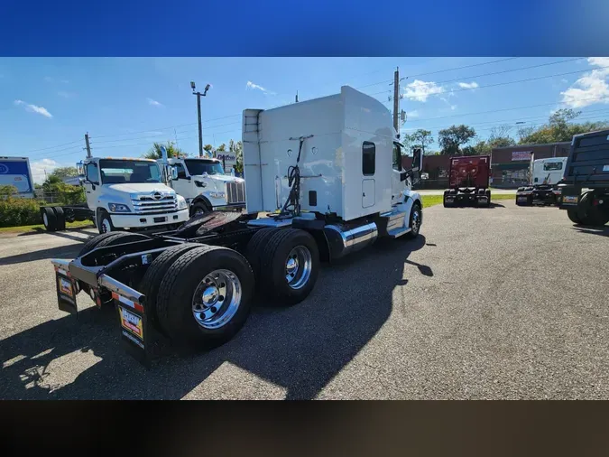 2022 Peterbilt 579