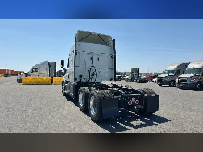 2019 Freightliner Cascadia
