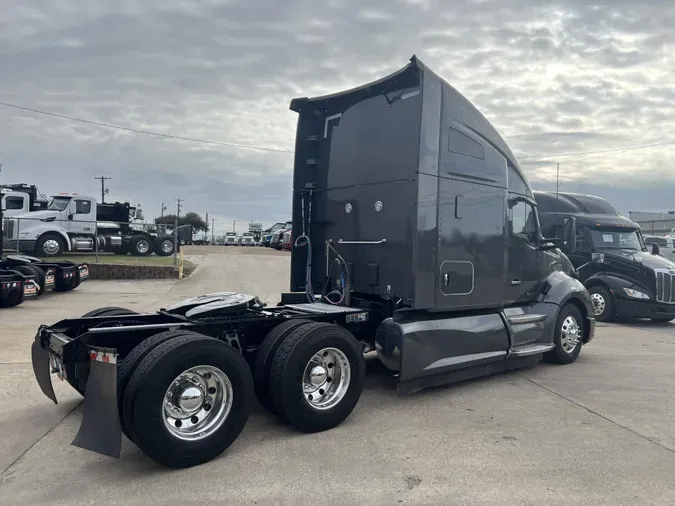 2020 Kenworth T680