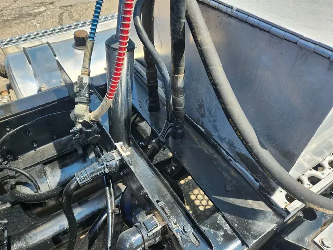 2020 WESTERN STAR 4900